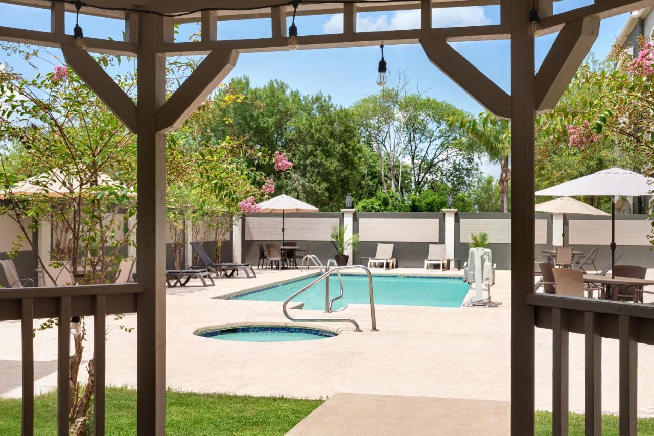 La Quinta By Wyndham Brownsville North Eksteriør bilde