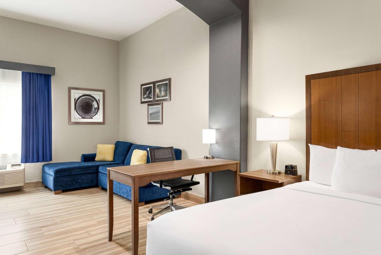 La Quinta By Wyndham Brownsville North Eksteriør bilde